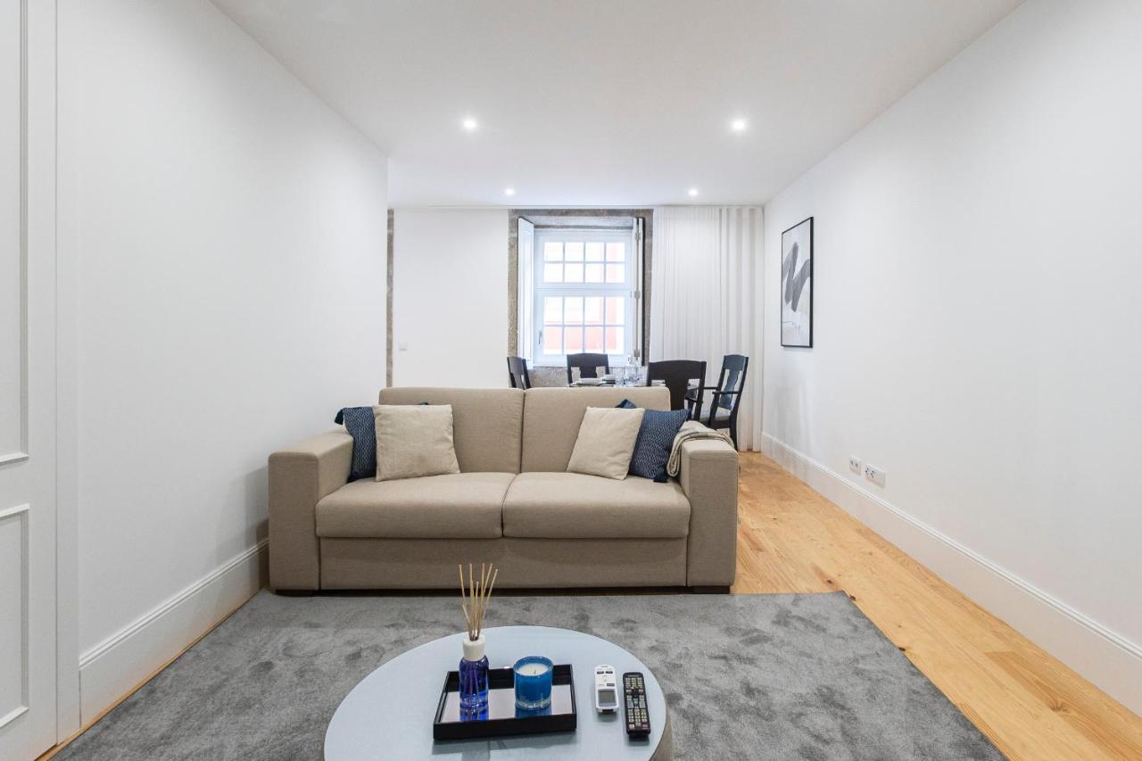 Elegant Downtown 1Br Flat W/ Ac By Lovelystay 波尔图 外观 照片